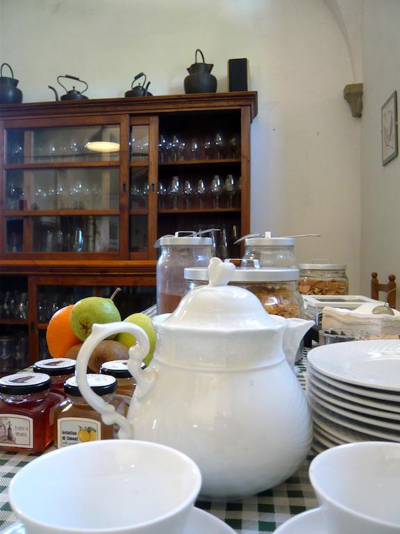 Locanda Di Praticino Rufina Eksteriør bilde